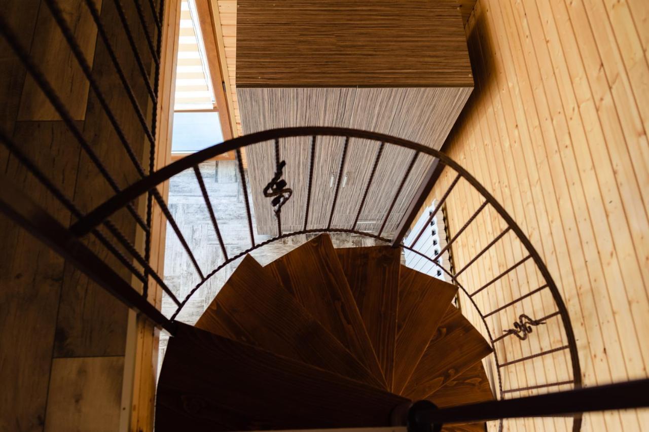 Apartamento La Maria si Ioana Curtea de Argeş Exterior foto
