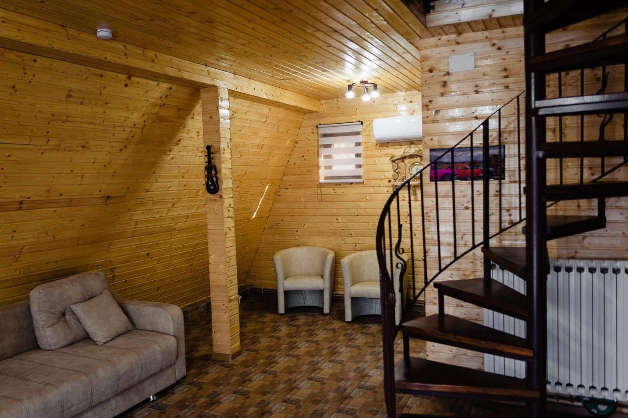 Apartamento La Maria si Ioana Curtea de Argeş Exterior foto